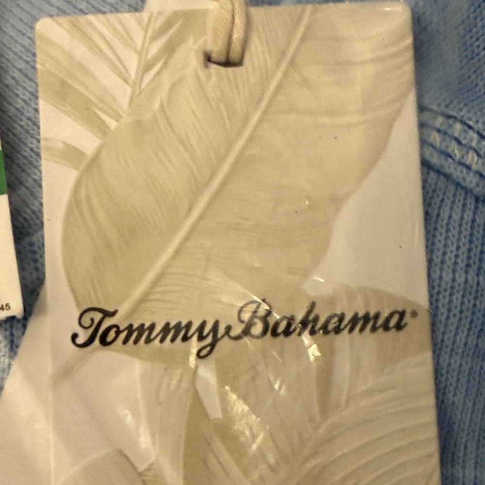 Tommy Bahama Sky Blue Pullover with Pink Embroidery - Picture 4 of 4